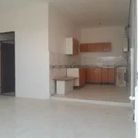 یک باب منزل مسکونی ۵۰ متری در او غلی