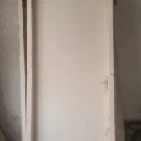 درب اتاقی یک عدد چپ باز شو