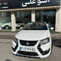 کوئیک اس R سفید مشکی ۱۴۰۲