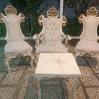 مبلمان و میز غذا خوری
