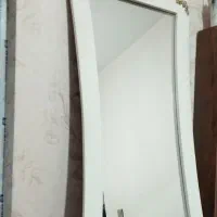 « آیینه قدی »