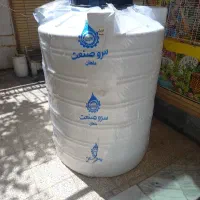 تانک اب ۵۰۰لیتری وهزار لیتری عمودی سه لایه وضدجلبک