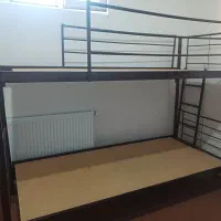 تخت دوطبقه فلزی