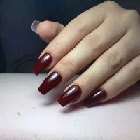 یک خدمات ناخن رایگان