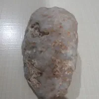 سنگ عقیق سفید صدفی