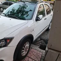 کوییک اتومات فول بال عقب صندلی چرم ۱۴۰۲ بیمه کامل