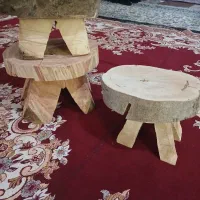صندلی کوچک چوبی