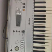 کیبورد yamaha pcr e303