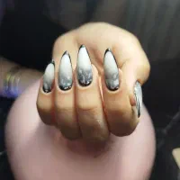 کاشت ناخن بقیمت مناسب
