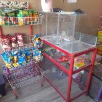 ویترین و استند