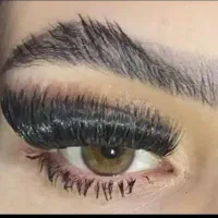 کاشت مژه و ناخن