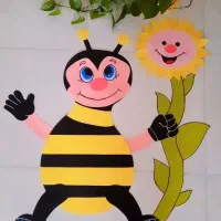 کاردستی وتزئینات مدرسه