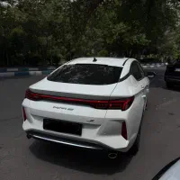 کی ام سی ، KMC J7 ، مدل 1402 ، نقد و اقساط