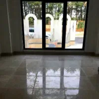 نظافت دیوارونماشویی وکفسابی راه پله وپارکینگ