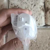 یک عدد آداپتور اورجینال سامسونگ