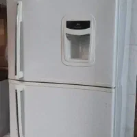 یخچال هیرکانیا