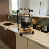 رگال لباس. استنده قهوه ساز تک طبقه و دو طبقه