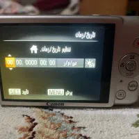 دوربین canon درحد نو