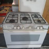 اجاق گاز ۵ شعله با جوجه سرخ کن وفردار