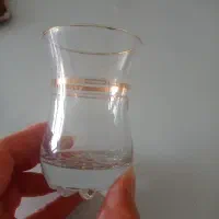 استکان کمر باریک لب طلا