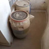 دبه بزرگ ۳عدد جایه سیر ترشی بوده با سرکه محلی