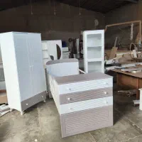 سیسمونی و تخت نوزاد مدل نسیم طوسی(خوران چوب)