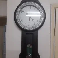 ساعت دیواری نو و تمیز