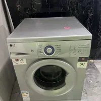 لباسشویی الجی ۷کیلویی کارکرده سالم و تمیز