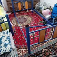 ۲ عدد تخت اهنی مفته مفت