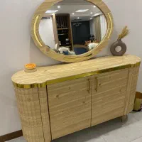 آینه و کنسول
