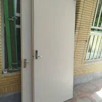 درب اتاق و کتیبه چوب خالص