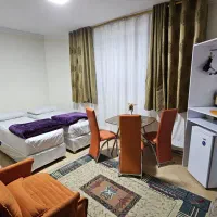 استخدام‌نیروی خانداری، خدمات و پذیرش شیفت در هتل