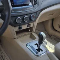 فروش خودرو ام وی ام ۵۵۰