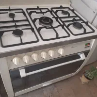 اجاق گاز  ۵ شعله فردار تکنو اصلی (واقعادر حد نو)