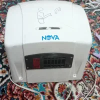 دست خشک کن برقی