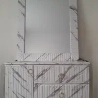 آینه و کنسول