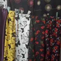 پارچه کرده والیزاده ومخمل سیاه
