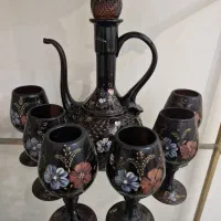 تنگ و گیلاس نقاشی شده