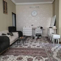 نصب کاغذ دیواری /برچسب /نقاشی