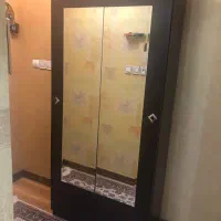 جاکفشی و جالباسی  ایستاده با آینه قدی