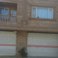 مغازه ۹۰ متری دارای آب و برق و گاز
