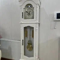 ویترین،ساعت