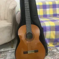 گیتاریاماهاc40اصل