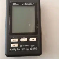 رطوبت سنج و دما سنج