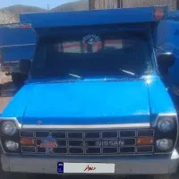 نیسان وانت
