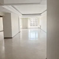 ۱۱۰ متر در خیابان ونک