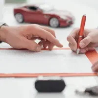 صدور انواع بیمه نامه ها  با شرایط اقساط بدون چک