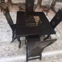 صبحانه خوری چهار نفره در حد نو