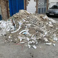 مقداری نخاله سیمانی