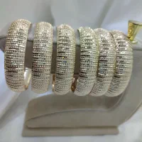 النگو طلاروس